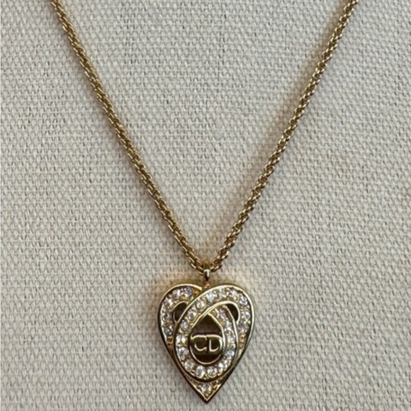 Jewelry - Christian Dior Heart Pendant Necklace with rhinestones